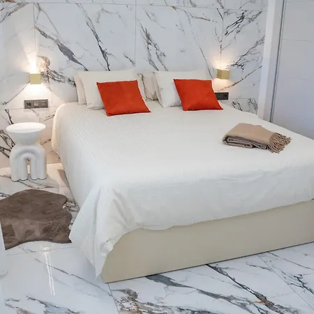 Apartament Unique Private Pool In Carihuela
